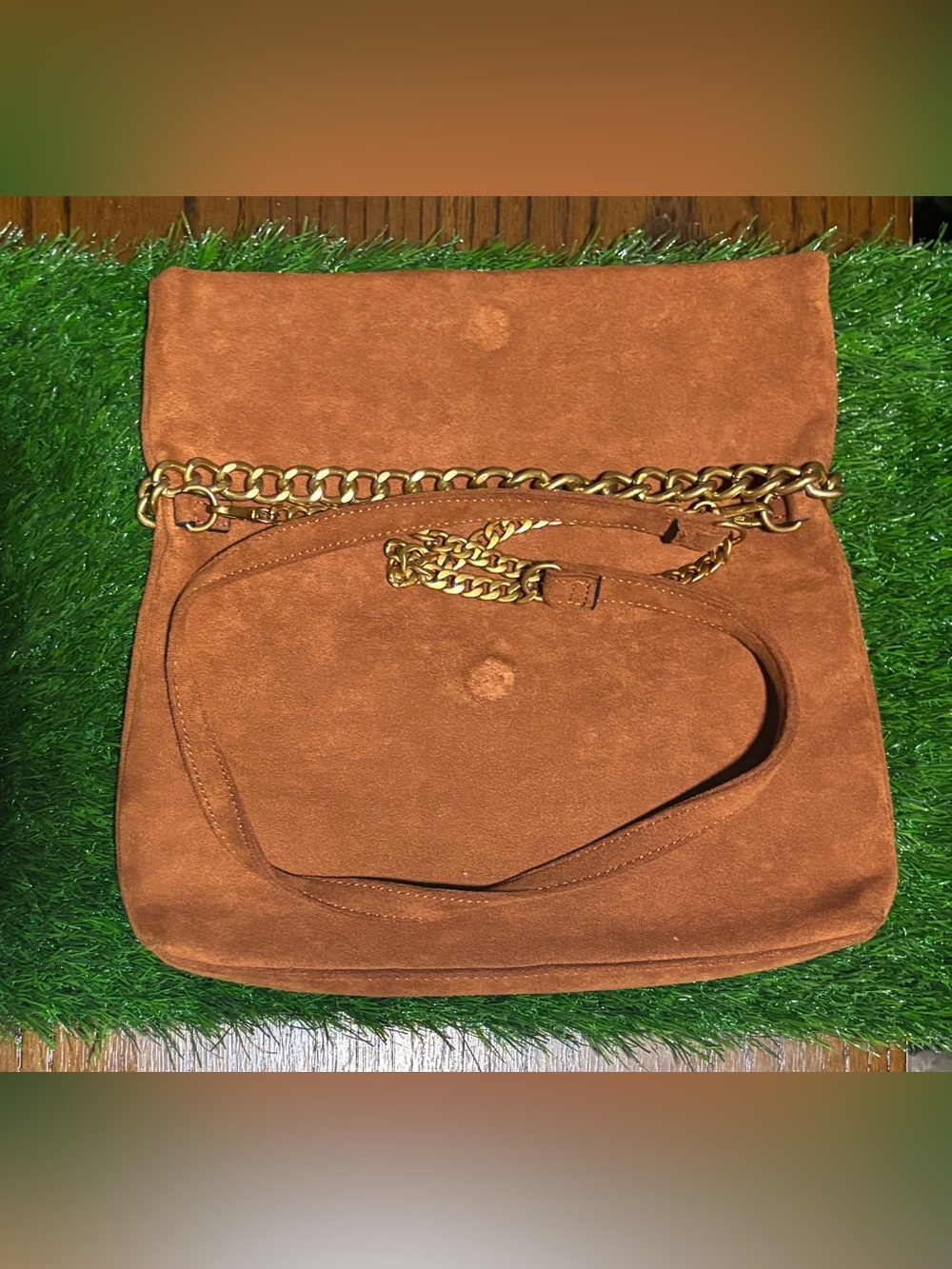 Express Brown Faux Suede Crossbody Shoulder Bag Gold Chain Boho 70s Western